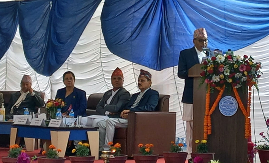 कर्जा असुलीमा दबाब रहेकाले खराब कर्जा बढ्यो : गभर्नर अधिकारी