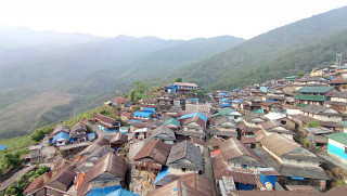 लमजुङको सुन्दर भुजुङ गाउँ