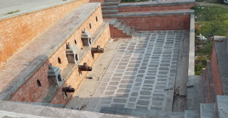 ढुंगेधारा छ, पानी छैन : मृत बनिरहेछ सम्पदा