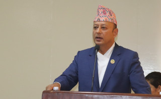 आयोजना प्रमुखले खर्च गर्न सक्ने बजेट मात्रै माग्नु : ऊर्जामन्त्री खड्का
