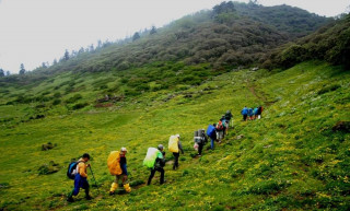 पुर्खाको पदचाप पछ्याउँदै गुरुङ सम्पदा पदमार्ग