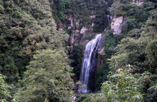 प्रचारप्रसारको अभावमा ओझेलमा ‘महभिर झरना’