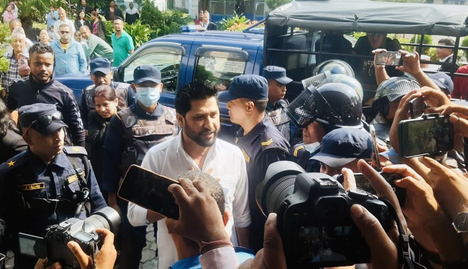 जिल्लाको आदेश बदर गर्दै रवि लामिछानेलाई थुनामा पठाउने उच्चको आदेश