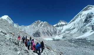 सगरमाथा क्षेत्रमा आपतकालीन उडानसमेत नगर्ने वायुसेवा सञ्चालक संघको घोषणा