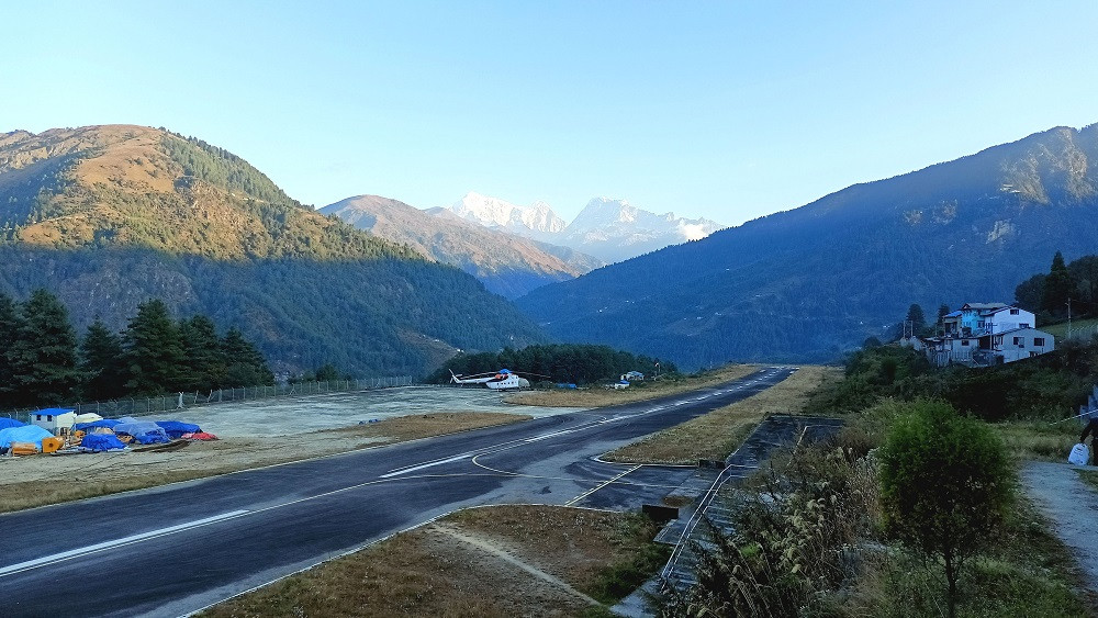 सोलुखुम्बुको फाप्लु विमानस्थलमा ‘रिफ्युलिङ सेन्टर’ स्थापनाको प्रक्रिया अघि बढ्यो