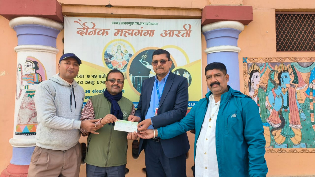 अनाहकमा हवाईजहाजको इमरजेन्सी ढोका खोल्ने यात्रुबाट प्राप्त क्षतिपूर्ति रकम परोपकारी संस्थालाई हस्तान्तरण