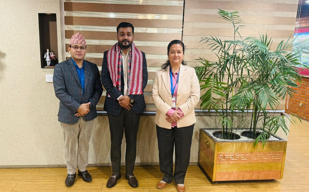 खानेपानी क्षेत्रको विकाससम्बन्धी समझदारीपत्रमा हस्ताक्षर कार्यक्रममा सहभागी हुन मन्त्री यादव भारत प्रस्थान