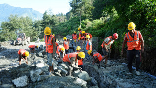 ढोरपाटन जोड्ने सडक स्तरोन्नितका लागि एक अर्ब रुपैयाँ लाग्ने