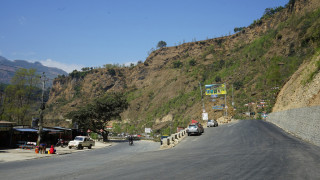कालीगण्डकी कोरिडोर सडकअन्तर्गत मालढुंगा-फर्से खण्ड कालोपत्र, केही स्थानमा घरटहरा भत्काउन ढिलाइ