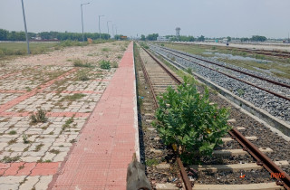 बथनाहा-कटहरी रेलमार्गको विवाद टुंगिएपछि उद्योगी भन्छन् - रेलसँगै कच्चा पदार्थ ल्याउन पाइयोस्